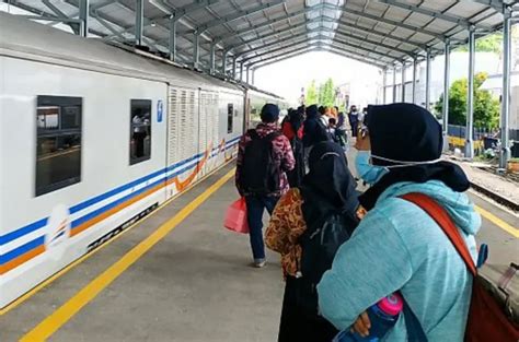 Subsidi Kereta Api Kelas Ekonomi Alami Peningkatan Menhub Minta Kai