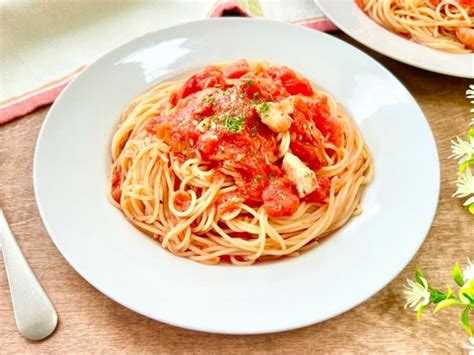 レストラン級のおいしさ！トマトとツナの冷製パスタのレシピ セブンプレミアム公式