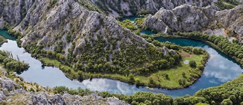 Jedina rijeka koja teče nizvodno i uzvodno nalazi se u Bosni i