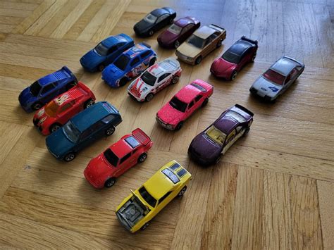 Hot Wheels Modellautos Spielzeugautos St Ck Gebraucht In Bern F R Chf Mit Lieferung