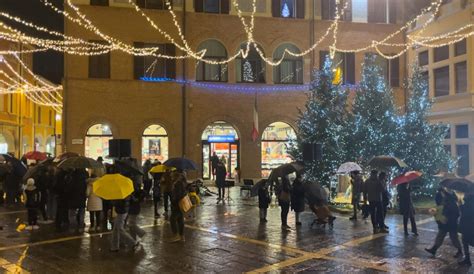 CESENA Natale 2023 Accese Le Luminarie E Video Mapping Al Bonci VIDEO