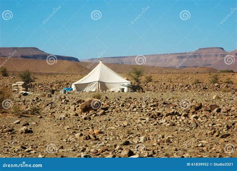 Tent In The Desert Stock Photo Image Of Africa Sahara 61839952