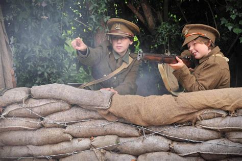 First World War Obsessed Kids Create Trenches In Backgarden For