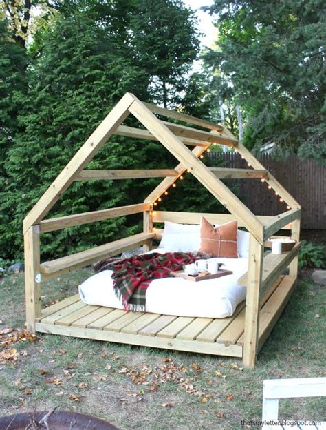 Diy Fabriquer Une Cabane Lounge Floriane Lemari