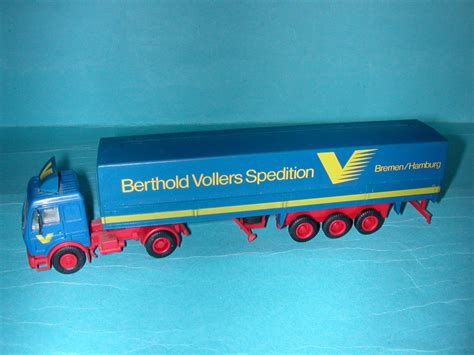 Herpa Mercedes SK Sattelzug BERTHOLD VOLLERS SPEDITION Nordbahn An