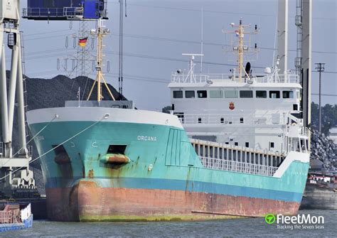 Photo Of CELTIC IBTUNE IMO 9353711 MMSI 232032365 Callsign MIMX2