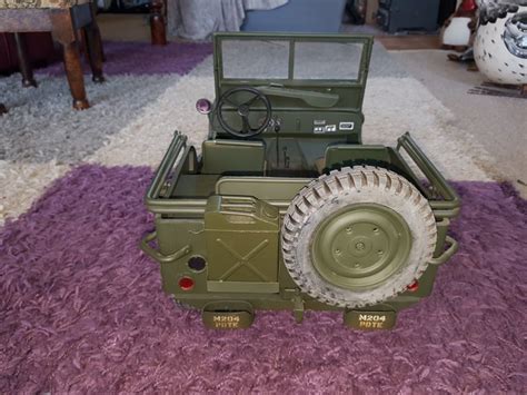 16 Scale Willys Mb Military Jeep All Metal Model