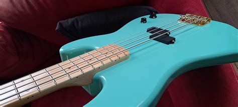 Lutnicza gitara basowa Pandora Guitars Precision Bass Gliwice Łabędy