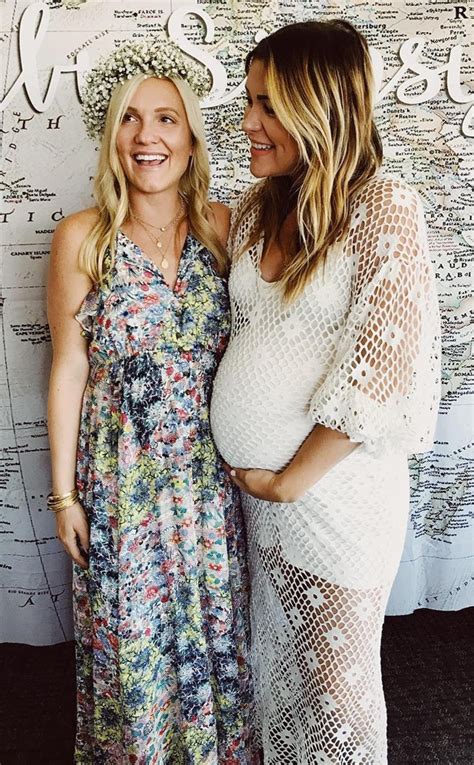 Taylor Cole and Alex Murrel Go Bump to Bump at Baby Shower - E! Online - UK