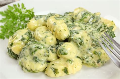 Ovenschotel Gnocchi Spinazie Met Kalkoenfilet