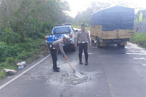 Polisi Catat Tiga Penumpang Tewas Dalam Kecelakaan Maut Truk Vs Travel