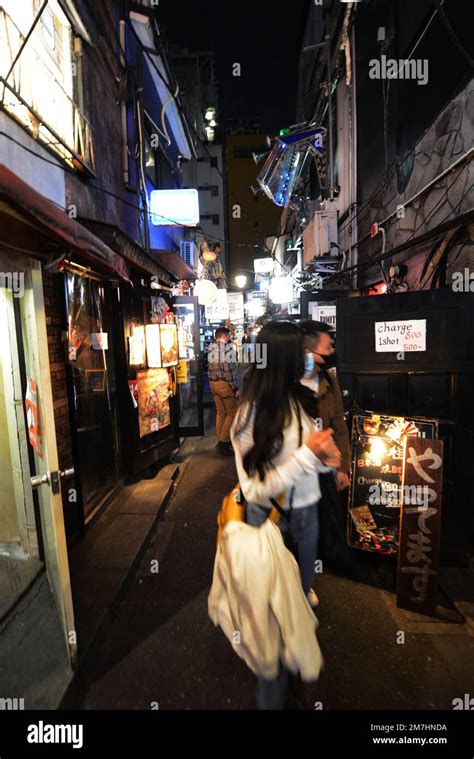 Bars in the alleys of Golden Gai, Shinjuku, Tokyo, Japan Stock Photo - Alamy