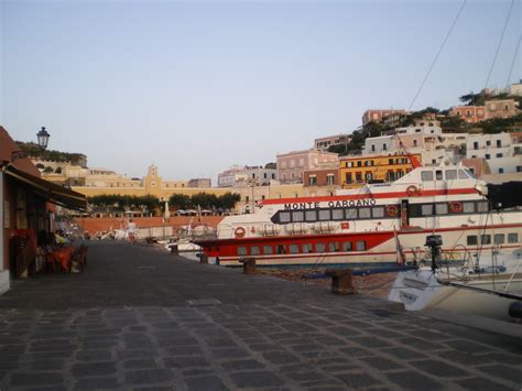 Frammenti di Ponza Ponza collegamenti marittimi nota sempre più