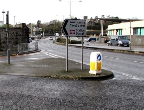 Bridgend Town Centre And Railway Station Jaggery Cc By Sa 2 0