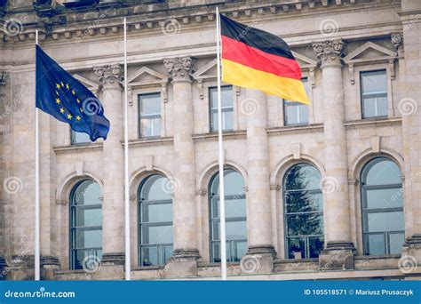 Reichstag Budynek Siedzenie Niemiecka Parlamentu Deutscher Babeczka