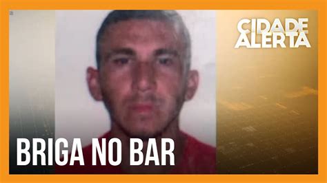 Homem Morto Por Dono De Bar Ap S Briga Em S O Paulo Youtube