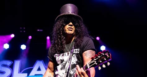 Slash Is Working On A Star Studded Blues Oriented Solo Album Metal