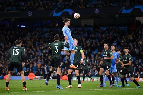 Manchester City cumple el trámite contra el Sporting y se instala en