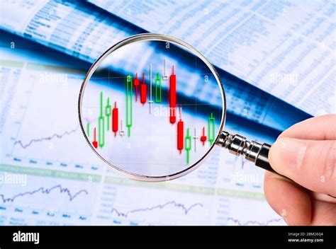 Candlestick chart hi-res stock photography and images - Alamy