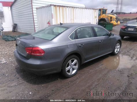 Report 1VWAT7A30FC096391 VOLKSWAGEN PASSAT 2015 Gray Gasoline Price