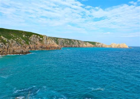 Porthcurno Beach in Cornwall, England – Butter.and.fly