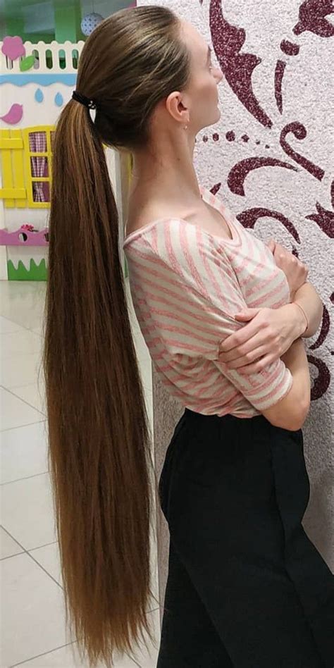 Pin On I Love Long Hair Women