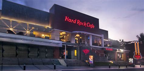 Dining at Hard Rock Cafe Bali