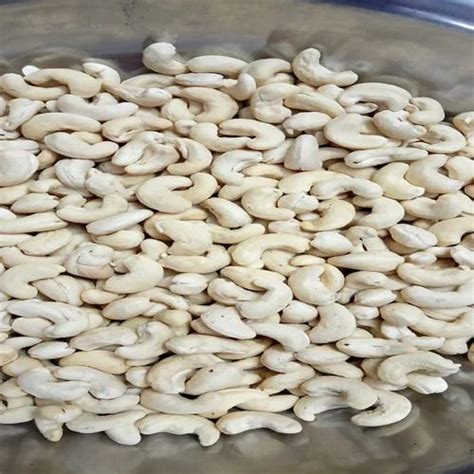 W240 Whole Cashew Nut At Rs 790 Kg Cashew Nuts In Palasa ID