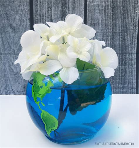 How To Create A World Globe Vase Two Different Ways One With Tissue