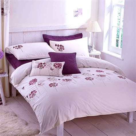 Plum Hydrangea Bed Linen Collection Plum Bedding Duvet Covers