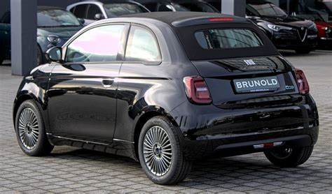 Fiat New 500e Cabrio 42 Kwh 118 Hp