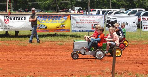 Elmore Tractor Show A Big Success News