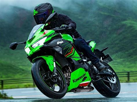 Kawasaki Ninja Zx 25r Price Launch Date Revealed Zigwheels Atelier Yuwa Ciao Jp