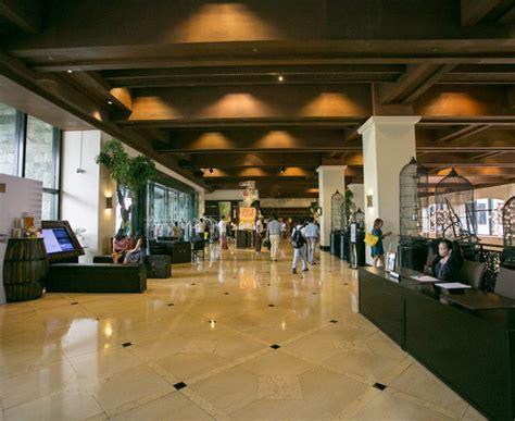 Sofitel Philippine Plaza Manila 145 ̶2̶0̶3̶ Updated 2018 Prices