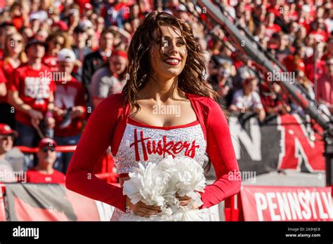 Lincoln Ne U S Th Oct Nebraska Cornhusker Dance Team Member