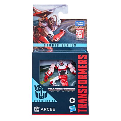 Studio Series Core Class Arcee Toy Review Ben S World Of Transformers