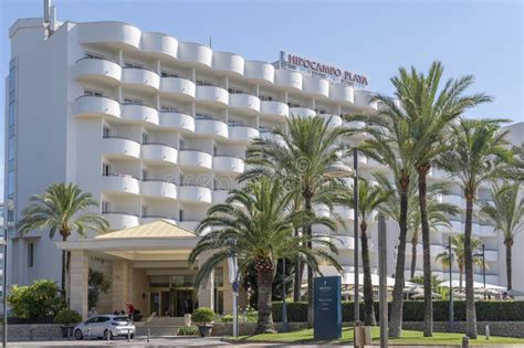 Hotel Hipotels Hipocampo Playa In The Resort Of Cala Millor Editorial