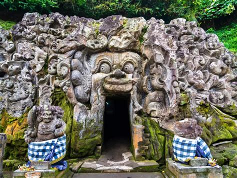 Menggali Sejarah Tentang Goa Gajah Jejak Sejarah Dan Spiritualitas Di