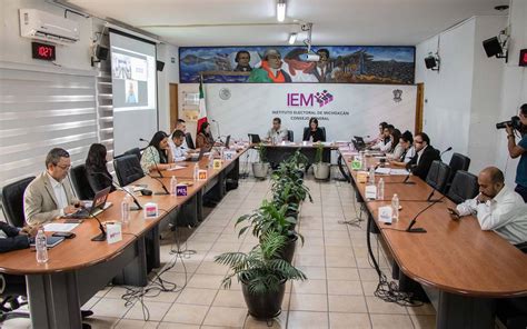 Registra IEM primer candidato independiente para alcaldía de Zitácuaro