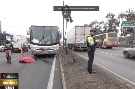 Surco Accidente Vehicular En La Panamericana Sur Deja Un Fallecido