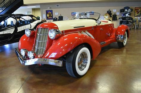 1937 Auburn Boat Tail Speedster Classic Car Replica Tribute Car Clean