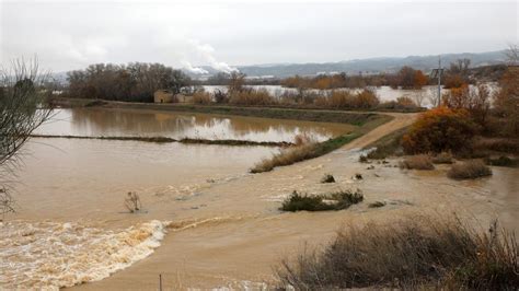 Crecida Ebro Los Agricultores Acusan A Las Autoridades Por La