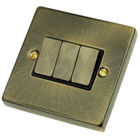 Scolmore Click Deco 10A 3 Gang 2 Way Switch Metal Black Insert