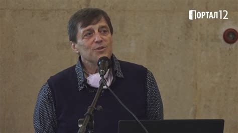 Лазар Бонгурев: Невероятни тайни и кодове в българската шевица (ЛЕКЦИЯ ...