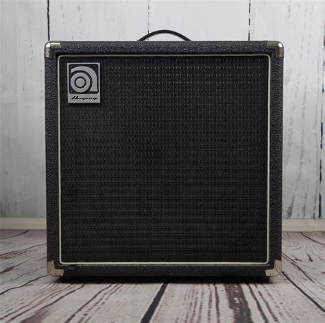 Ampeg Ba V