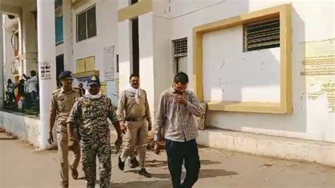 Chhatarpur Main Accused In Bsp Leader Mahendra Gupta Murder Case Arrested Sp Announced Reward Of