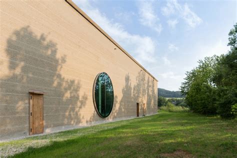 Construcciones De Casas Con Tierra Comprimida Ejemplares