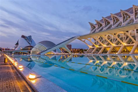 La Ciudad De Las Artes Y Las Ciencias En Valencia Una Experiencia