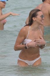 Katie Cassidy BIkini Candids At The Beach Im Miami 12 27 2015