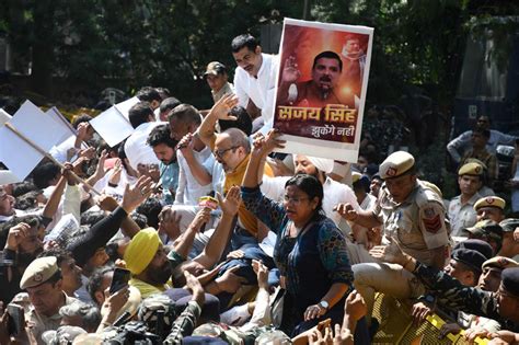 AAP Protests Near BJP Headquarters Against Sanjay Singh S Arrest